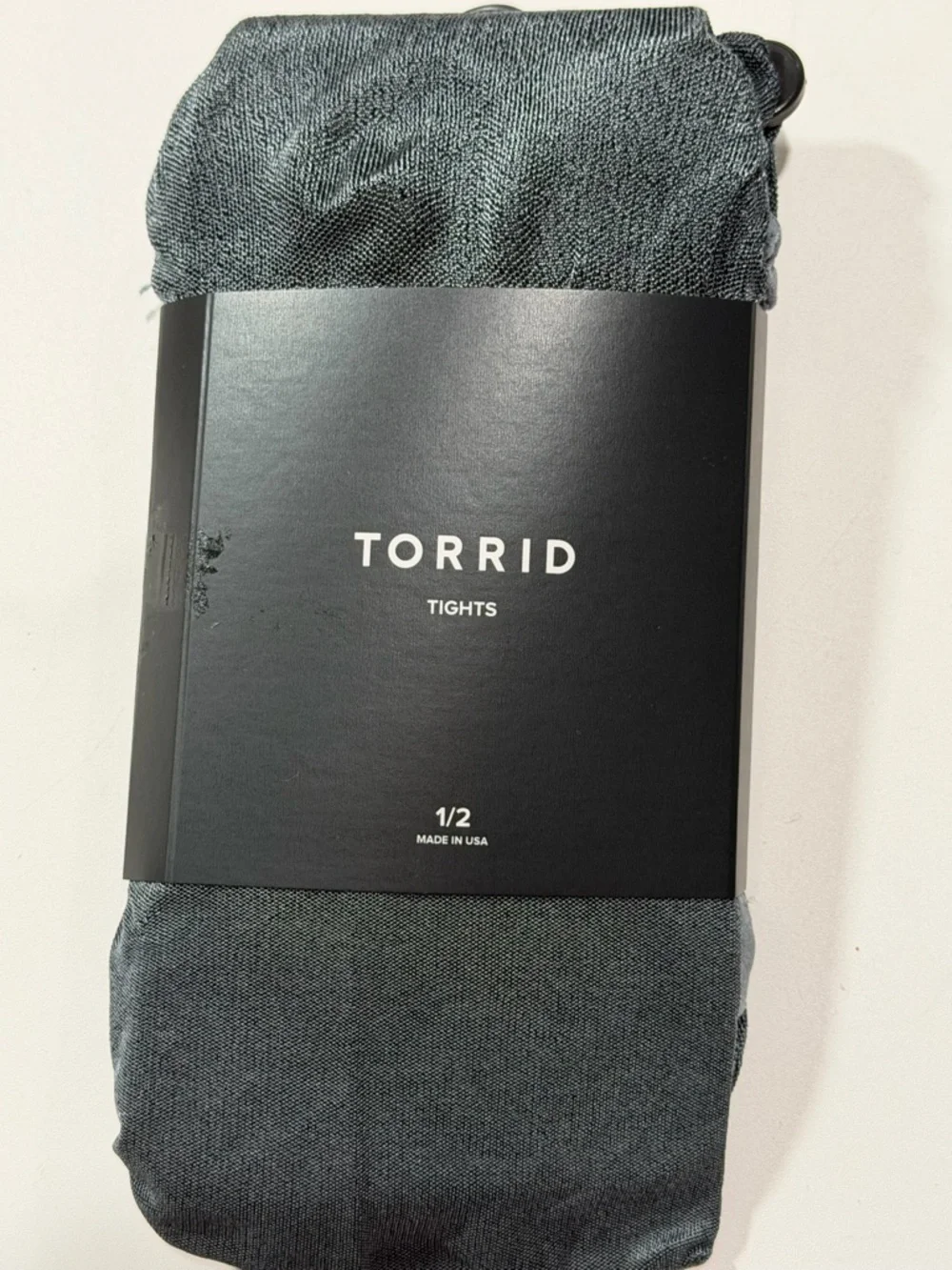 Tights Bundle: torrid sz 1/2 grey metallic & Vera Wang ivory thick sweater